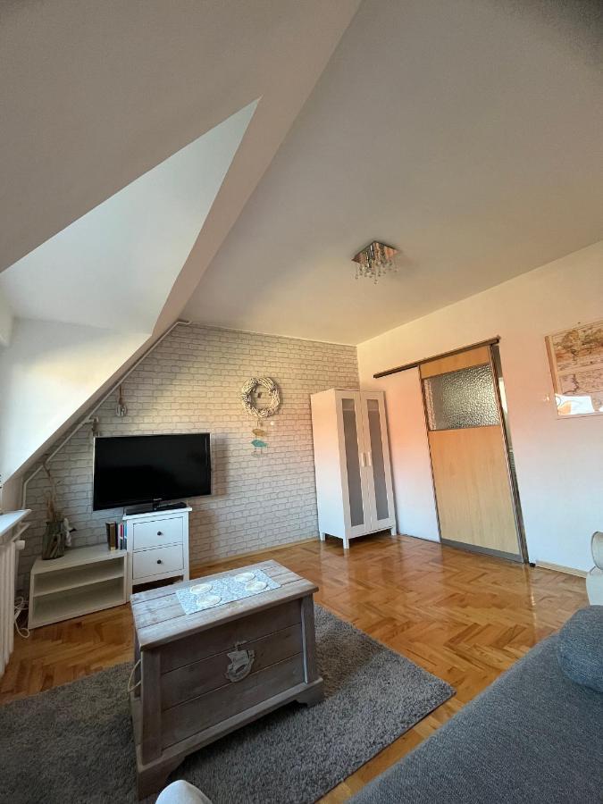 Apartament Kolobrzeska Mansarda, Narutowicza 8 Kołobrzeg Eksteriør bilde